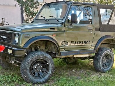 Usata Suzuki Samurai 64 CV (47 kW) 1990 Verde SUV