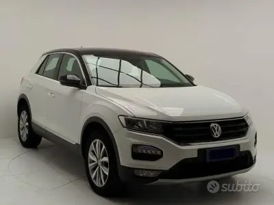 Usata VW T-Roc Style 116 CV (85 kW) 2019 Bianco SUV