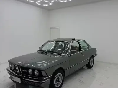 Usata BMW 323 Efficient Dynamics 122 CV (89 kW) 1980 Verde Berlina