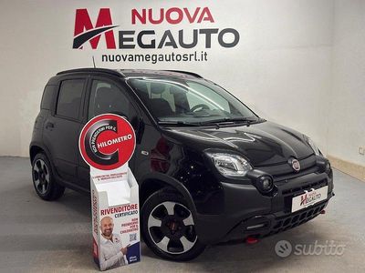 Usata Fiat Panda Cross Cross 69 CV (50 kW) 2024 Nero Utilitaria