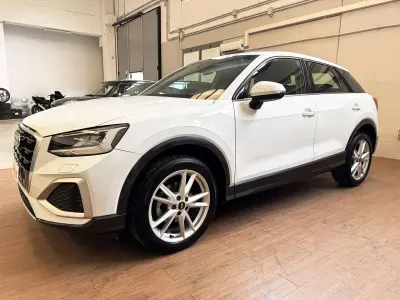 Usata Audi Q2 Admired 116 CV (85 kW) 2021 Bianco SUV