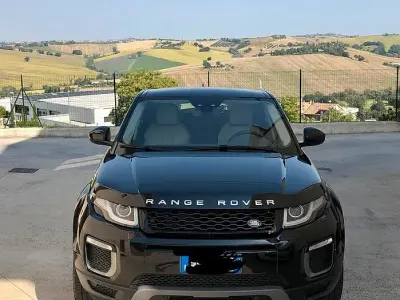 Usata Land Rover Range Rover evoque 150 CV (110 kW) 2016 Nero SUV