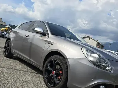 Usata Alfa Romeo Giulietta 120 CV (88 kW) 2017 Utilitaria