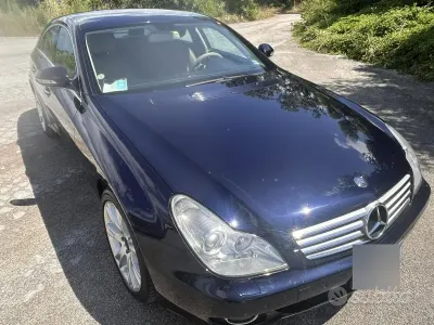 Usata Mercedes CLS320 224 CV (164 kW) 2008 Blu Berlina