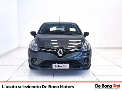 Usata Renault Clio 90 CV (66 kW) 2018 Grigio Utilitaria