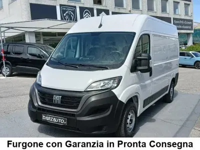 Usata Fiat Ducato 140 CV (102 kW) 2023 Bianco pastello Furgone