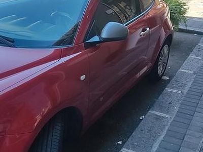 Usata Alfa Romeo MiTo 95 CV (69 kW) 2013 Rosso Utilitaria