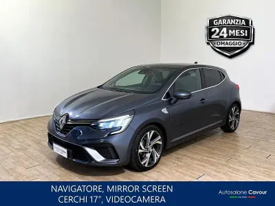 Usata Renault Clio V RS Line 140 CV (102 kW) 2022 Grigio Utilitaria