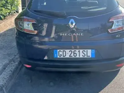 Usata Renault Mégane GrandTour 110 CV (80 kW) 2012 Bluazzurro Station wagon
