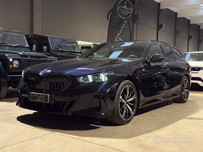 Blu metallizzato Usata 2025 BMW 520 M Sport Berlina | 57.800 € (Ottimo prezzo)