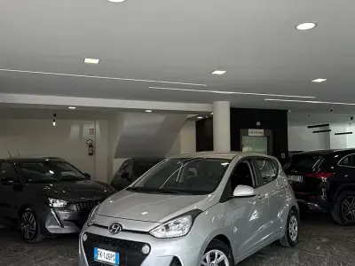 Usata Hyundai i10 67 CV (49 kW) 2017 Bianco Utilitaria