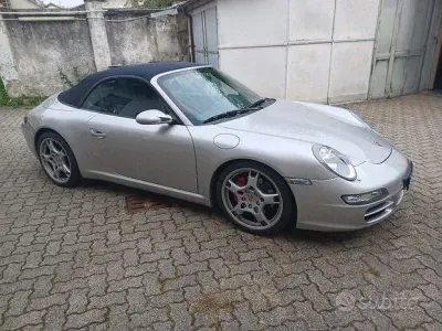 Usata Porsche 911 Carrera S 354 CV (260 kW) 2006 Argento Coupé