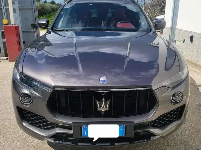 Usata Maserati Levante 275 CV (202 kW) 2016 SUV