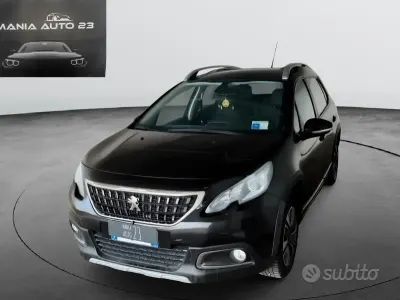 Usata Peugeot 2008 Allure 110 CV (80 kW) 2018 Nero SUV