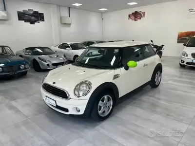 Begagnad Mini ONE