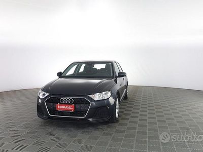 Usata Audi A1 Admired 95 CV (69 kW) 2022 Grigio manhattan SUV