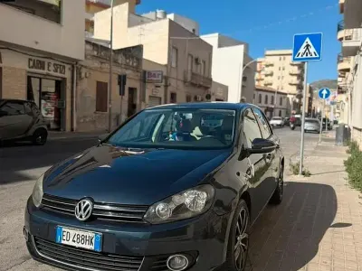 Usata VW Golf VI 140 CV (102 kW) 2010 Bluazzurro Utilitaria