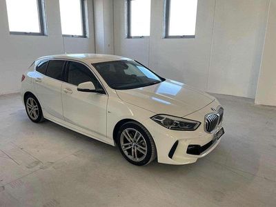 Usata BMW 118 M Sport 150 CV (110 kW) 2021 Bianco Utilitaria