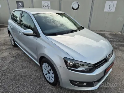 Begagnad VW Polo 75 HK (55 kW) 2012 Grå Halvkombi