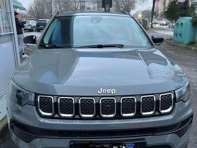 Grigio Usata 2022 Jeep Compass Limited SUV | 21.950 € (Buon prezzo)