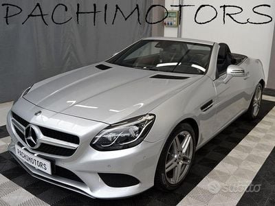 Usata Mercedes SLC200 184 CV (135 kW) 2018 Grigio Cabrio