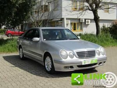 Occasion Mercedes E270 Elegance 170 ch (125 kW) 2000 Gris Berline