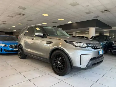 Usata Land Rover Discovery 5 S 241 CV (177 kW) 2019 Grigio SUV