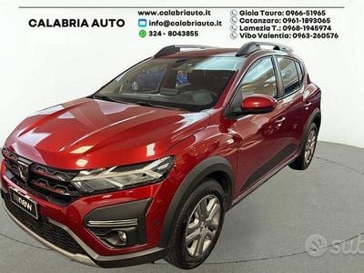 Usata Dacia Sandero Comfort 91 CV (66 kW) 2023 Rosso Berlina