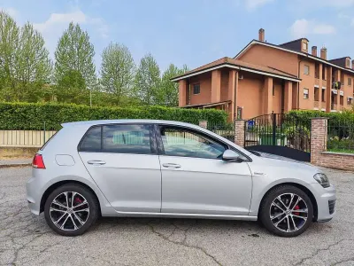Occasion VW Golf VII Executive 110 ch (80 kW) 2015 Gris Berline