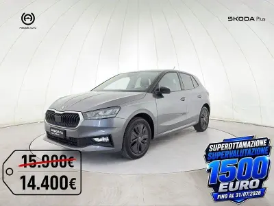 Usata Skoda Fabia 95 CV (69 kW) 2025 Grigio tetto nero Utilitaria
