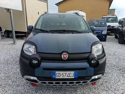 Usata Fiat Panda Cross Cross 69 CV (50 kW) 2020 Blu Utilitaria