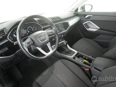 Usata Audi Q3 150 CV (110 kW) 2022 Grigio cronos SUV