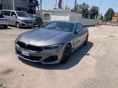Usata BMW 840 Shadowline 333 CV (244 kW) 2022 Grigio Coupé