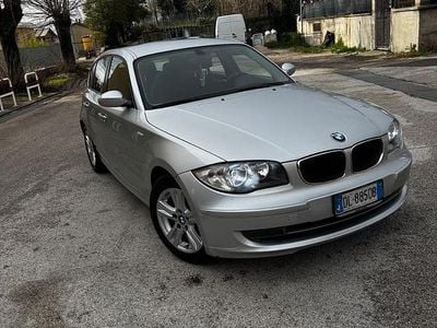Usata BMW 118 143 CV (105 kW) 2007 Grigio Utilitaria