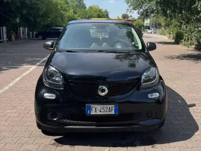 Usata Smart ForFour Passion 90 CV (66 kW) 2018 Nero Utilitaria
