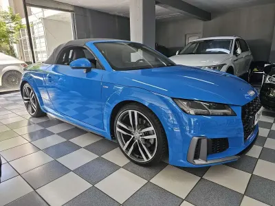 Usata Audi TT Roadster Ambiente 197 CV (144 kW) 2019 Blu/azzurro Cabrio