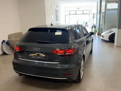 Usata Audi A3 Sport 116 CV (85 kW) 2018 Grigio Berlina