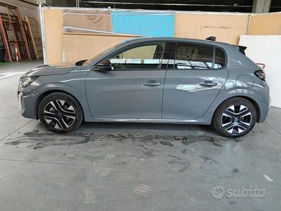 Usata Peugeot 208 2024 Grigio Utilitaria