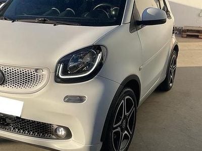 Bianco Usata 2018 Smart ForTwo Cabrio Cabrio | 16.499 €