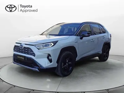 Usata Toyota RAV4 Hybrid Style 218 CV (160 kW) 2019 Bianco SUV