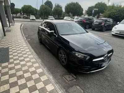 Usata Mercedes A180 116 CV (85 kW) 2019 Berlina