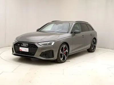 Nuova Audi S4 Sport 341 CV (250 kW) 2025 Grigio chronos metallizzato Station wagon