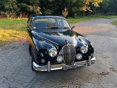 Usata Jaguar MK II 1960 Blu Berlina