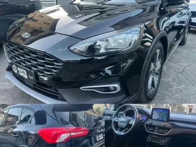 Occasion Ford Focus Active 120 ch (88 kW) 2019 Noir Berline