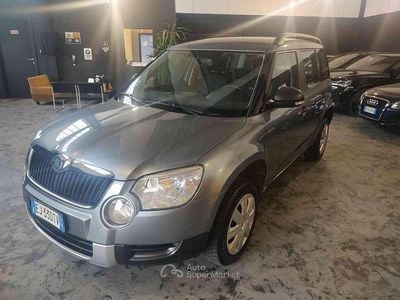 Usata Skoda Yeti Experience 105 CV (77 kW) 2011 Grigio SUV