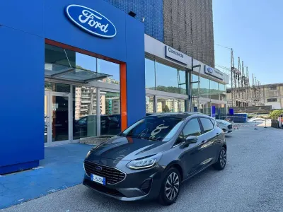 Usata Ford Fiesta Titanium 125 CV (91 kW) 2022 Grigio Utilitaria