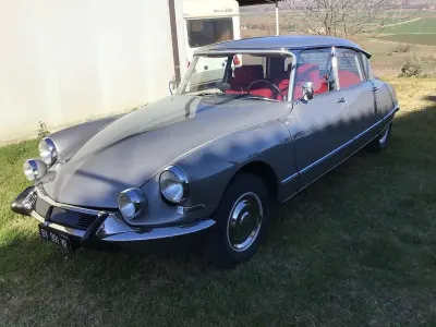 Usata Citroën DS 106 CV (77 kW) 1966 Grigio Berlina