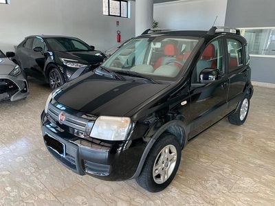 Occasion Fiat Panda 4x4 Climbing 60 ch (44 kW) 2006 Noir Citadine