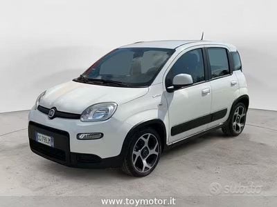 Usata Fiat Panda Sport 70 CV (51 kW) 2022 Bianco Utilitaria