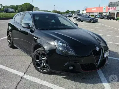Usata Alfa Romeo Giulietta Super 120 CV (88 kW) 2017 Nero Utilitaria